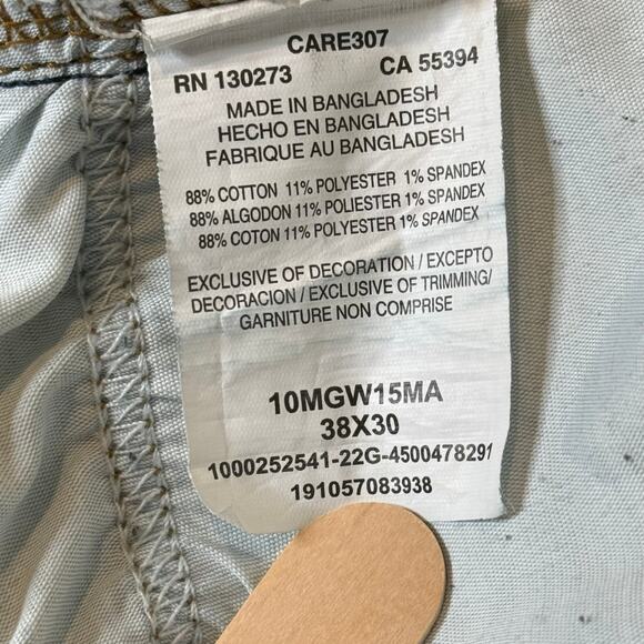 Wrangler‎ Relaxed Fit Mens 38x30 Medium Wash 10mgw15ma 5 Pocket Zipper Fly EUC - Picture 8 of 8